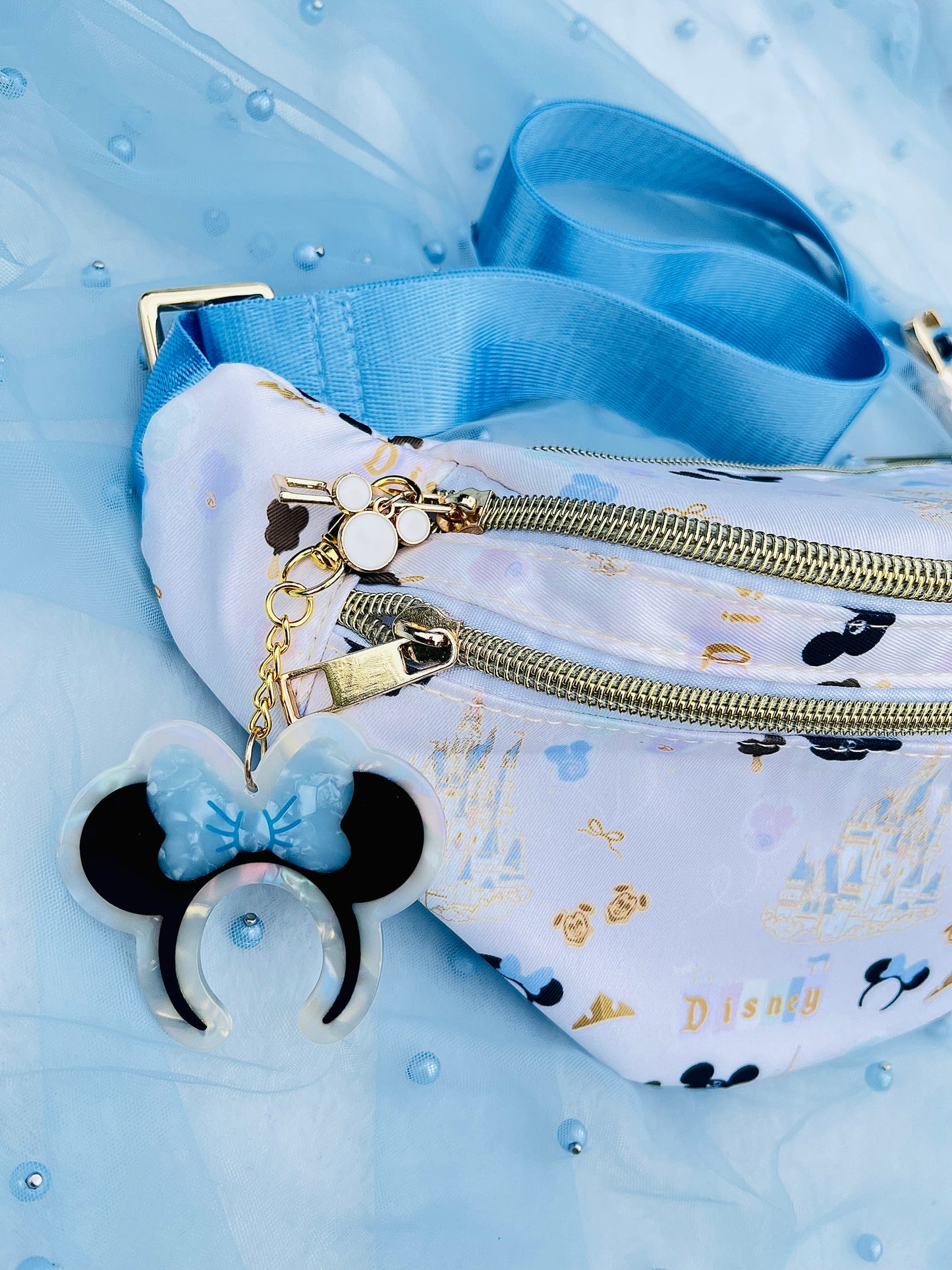 Pretty blue mouse ears keychain