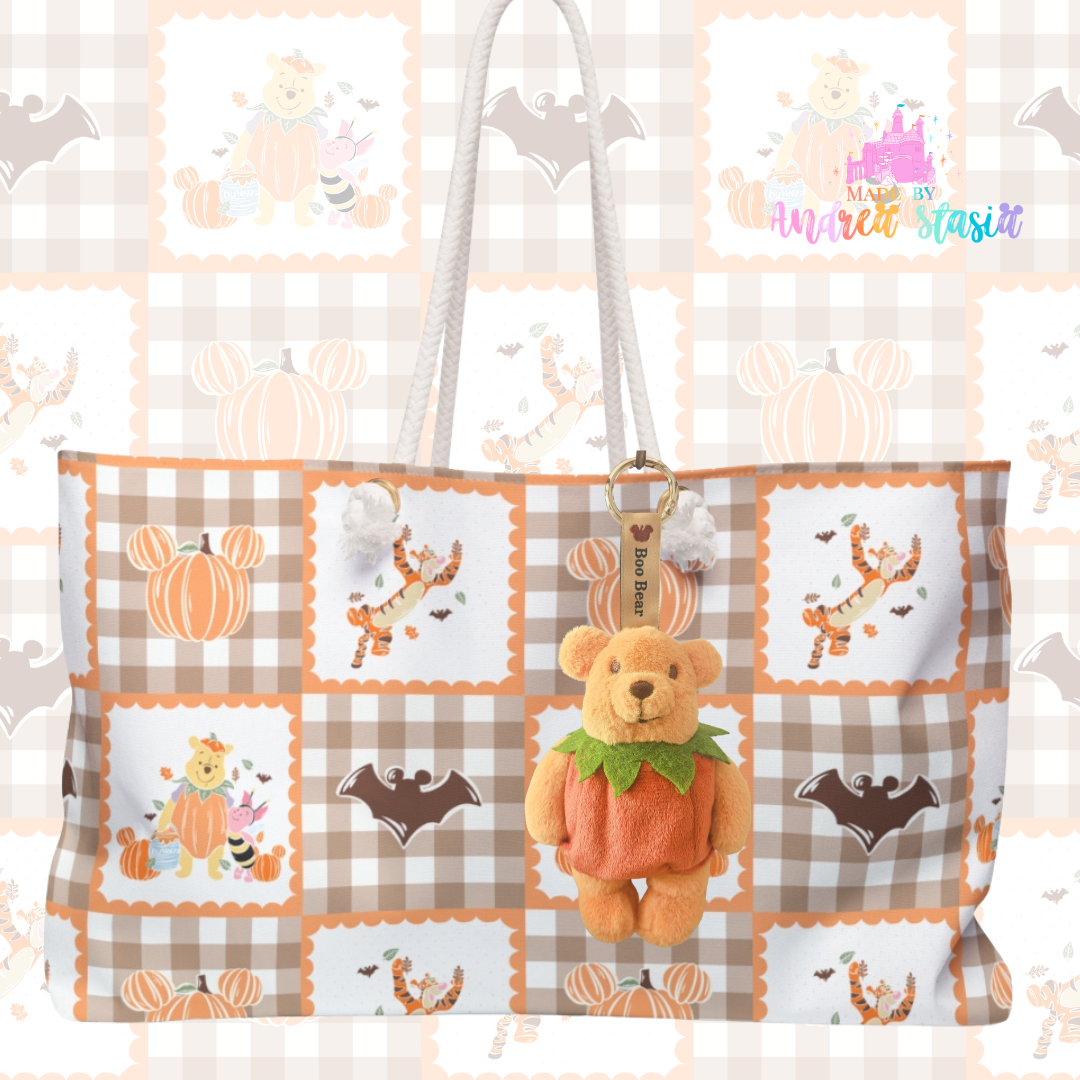 BOO Bear Keychain• pre order
