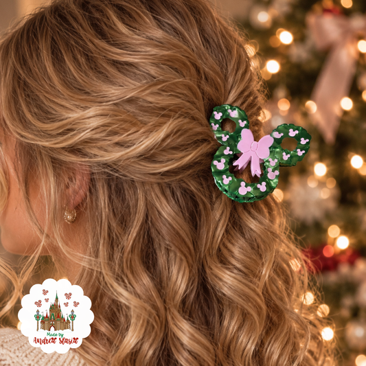 Main St Wreath Clip pre order in pink • PRE ORDER