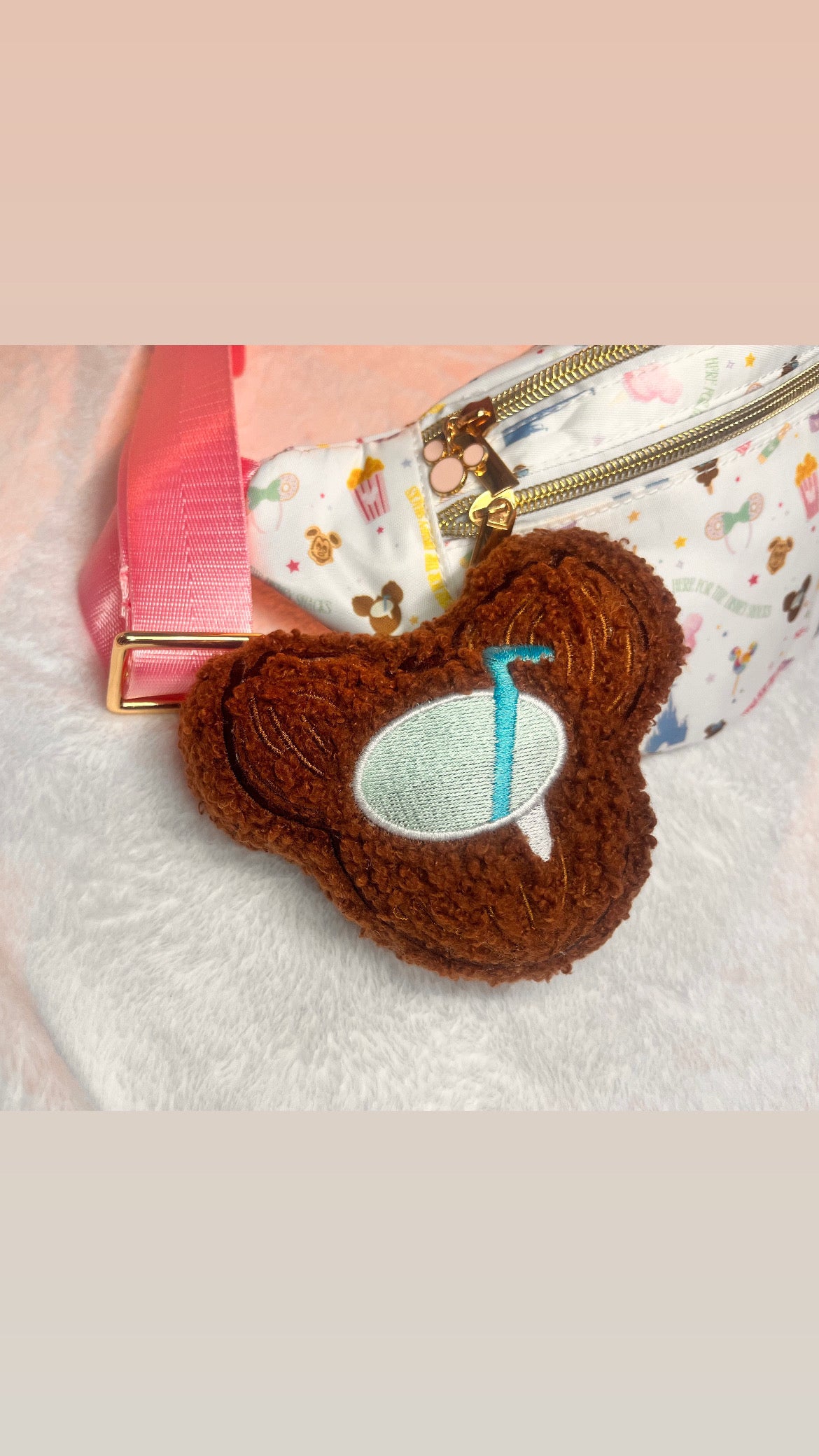 EXCLUSIVE Magical Park Snacks Fanny -𝗣𝗥𝗘 𝗢𝗥𝗗𝗘𝗥