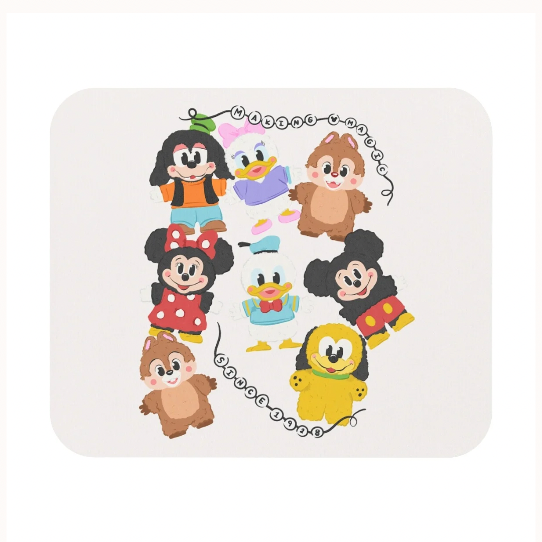 La Fufu friends Desk Mat