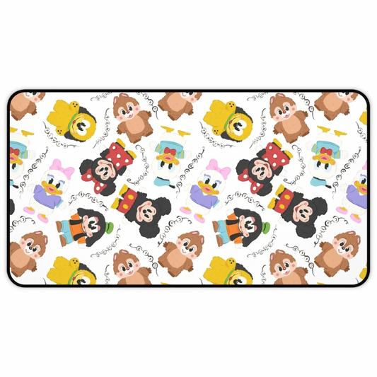 La Fufu friends Desk Mat
