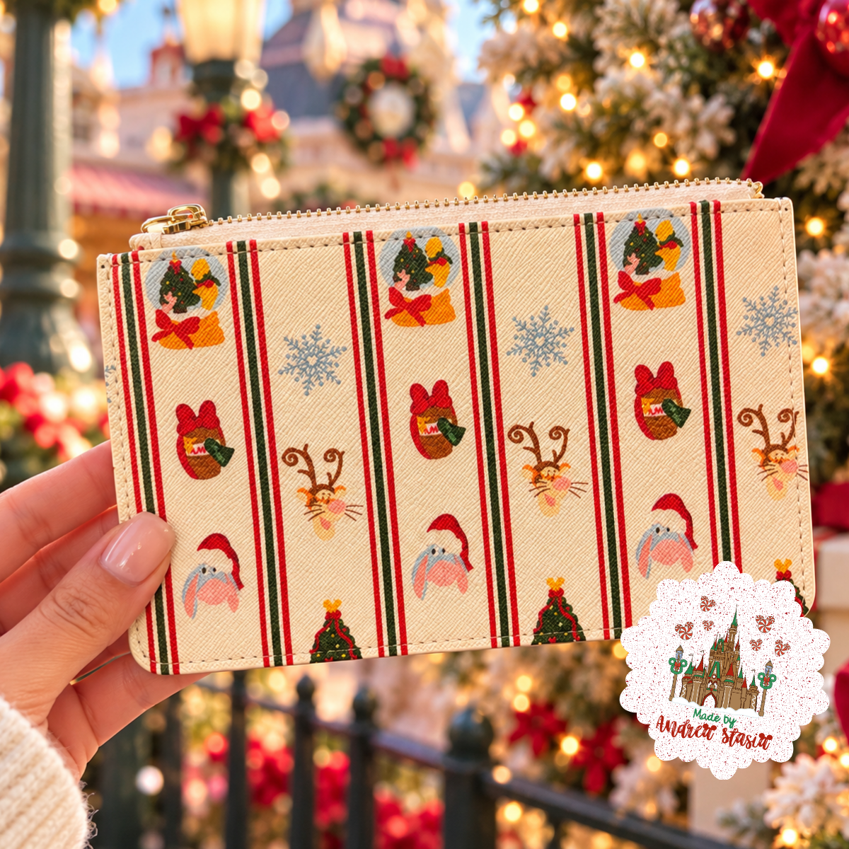 Christmas Clutch • pre order 🎄