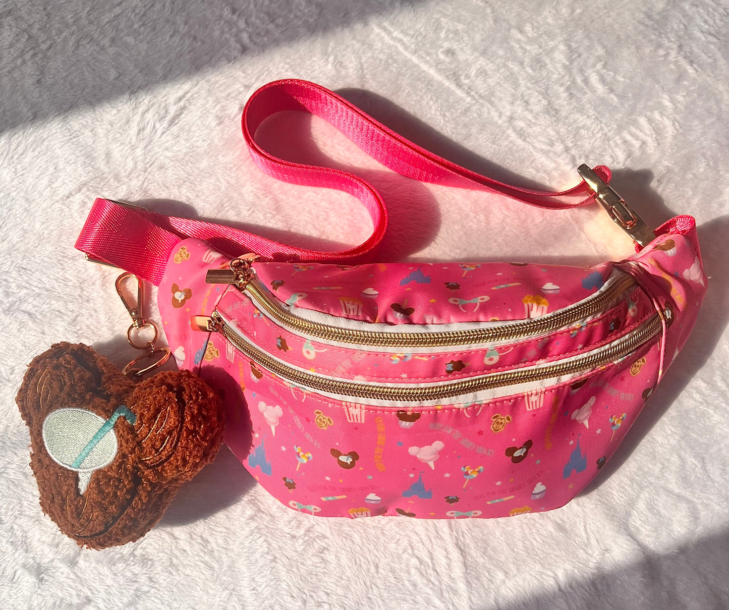 EXCLUSIVE Magical Park Snacks  PINK Fanny -𝗣𝗥𝗘 𝗢𝗥𝗗𝗘𝗥