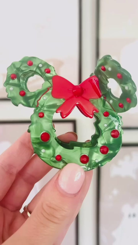 Magical Wreath Clip pre order